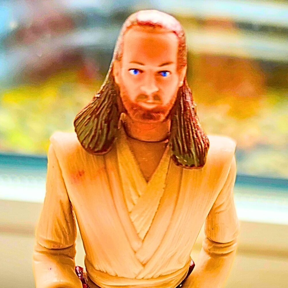 Star Wars Episode I – Qui-Gon Jinn 4" Action Figure (Hasbro, 1999)